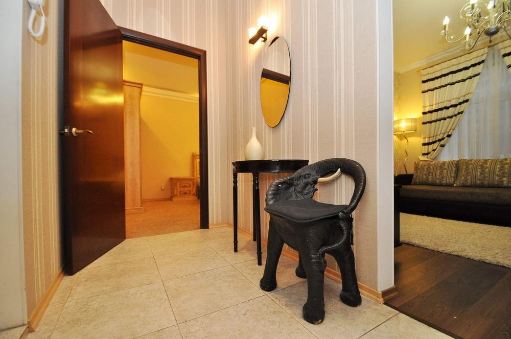Hostel Kreschatik เคียฟ ภายนอก รูปภาพ