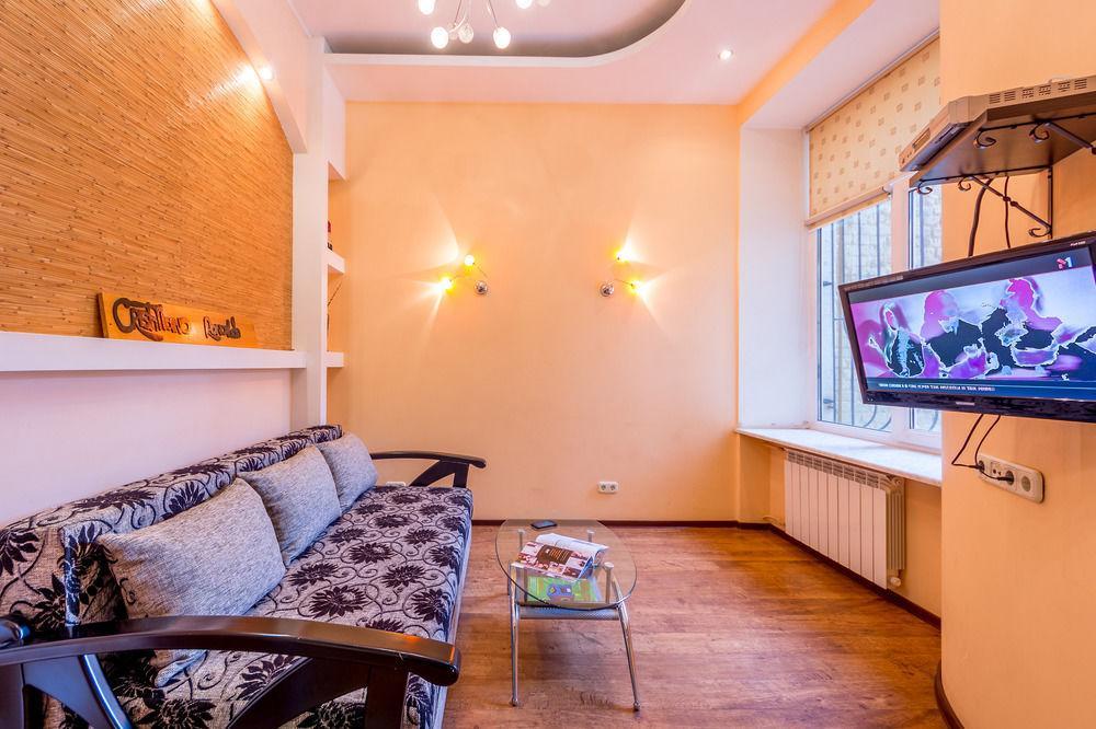 Hostel Kreschatik เคียฟ ภายนอก รูปภาพ