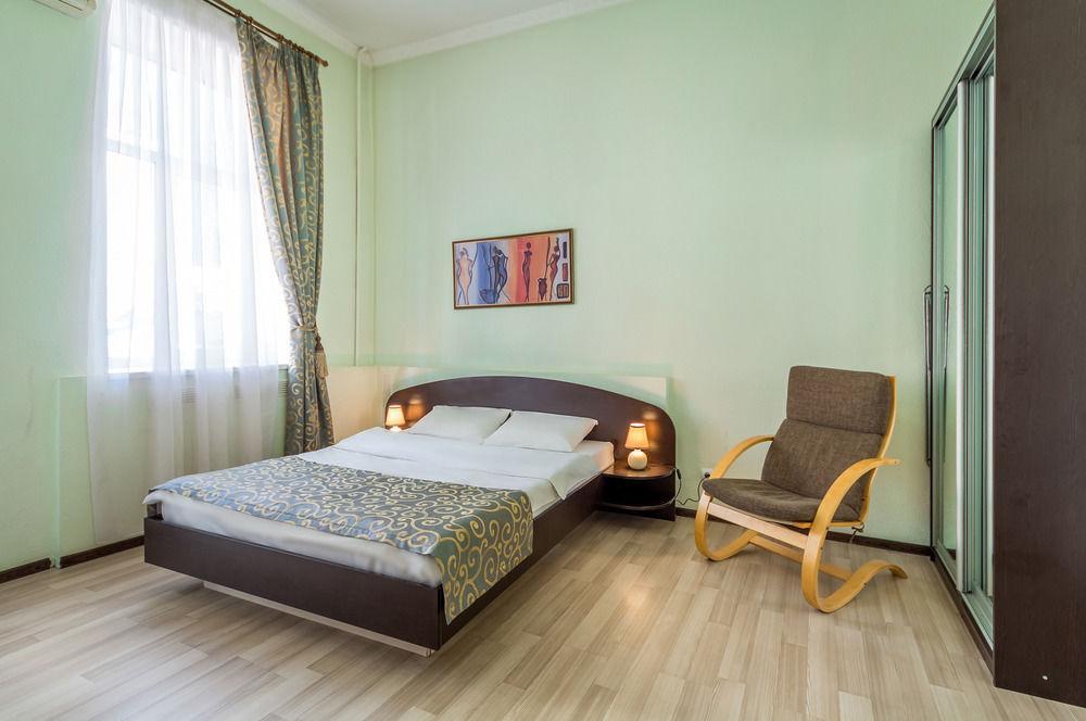 Hostel Kreschatik เคียฟ ภายนอก รูปภาพ