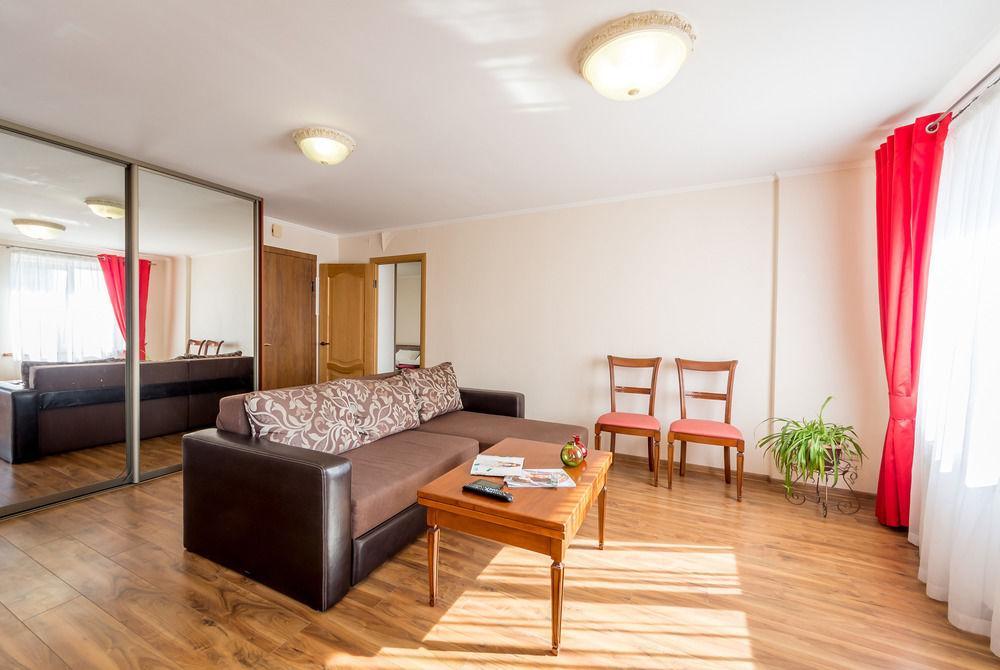 Hostel Kreschatik เคียฟ ภายนอก รูปภาพ